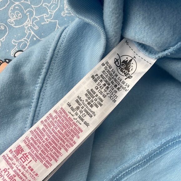 Disney sweatshirt Minnie Mouse and Friends Top Pullover Sweatshirt New Size 5/6 - Picture 3 of 6
